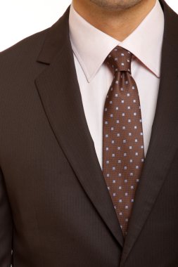 kravat ile takım elbiseli adam