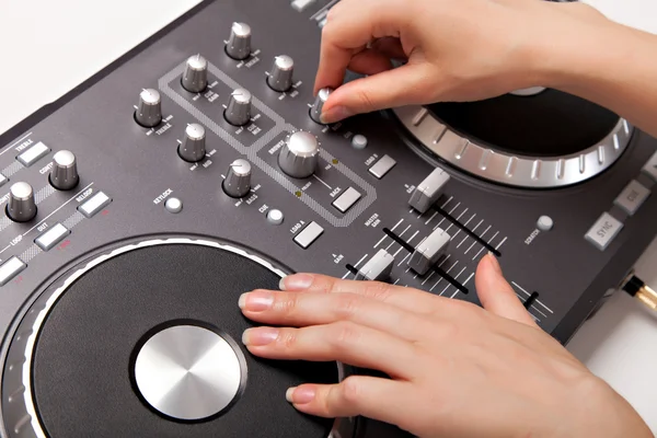 Dj mixes the track — Stock Photo, Image