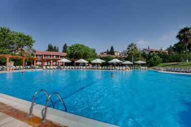 Yüzme Havuzu