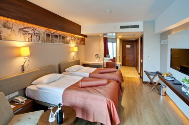 Hotel royal alhambra palace. tüm odaları modern mobilyalarla donatılmıştır