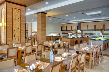 restoranda yan konut kompleksi