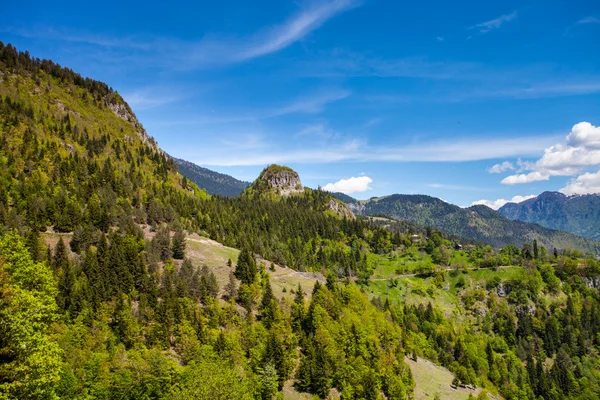 Horská krajina v Gruzii, Kavkaz — Stock fotografie