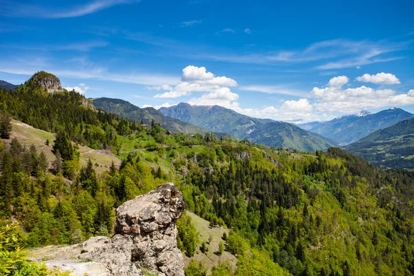 Horská krajina v Gruzii, Kavkaz — Stock fotografie