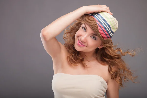 Elegant  woman in hat — Stock Photo, Image