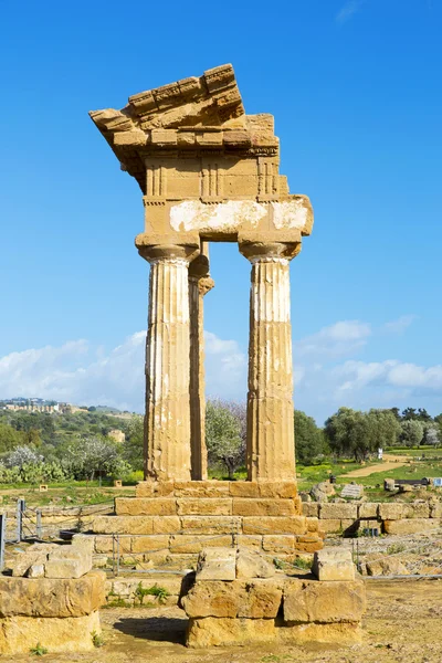 Ancient Greek Temple of the Dioscuri — Stock Photo, Image