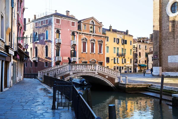 Canal em Veneza, Italia — Fotografia de Stock