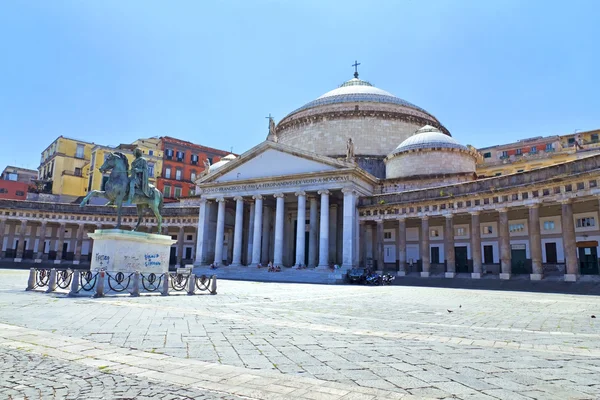 Piazza del plebiscito, Napoli — Stockfoto