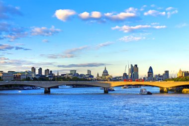Londra.