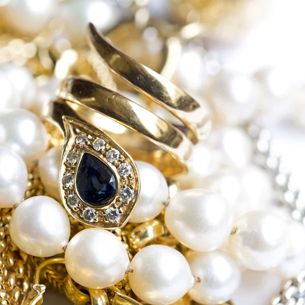 Joyas de oro — Foto de Stock