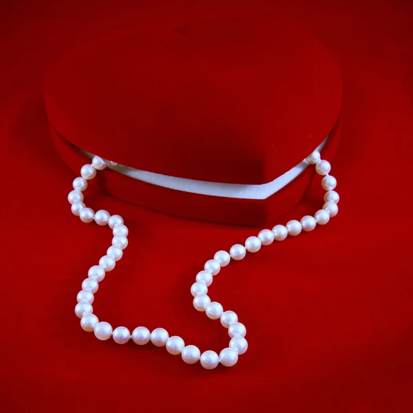 Necklace of pearls — Stock Photo, Image