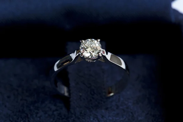 Precious ring with diamond — Stock Photo, Image