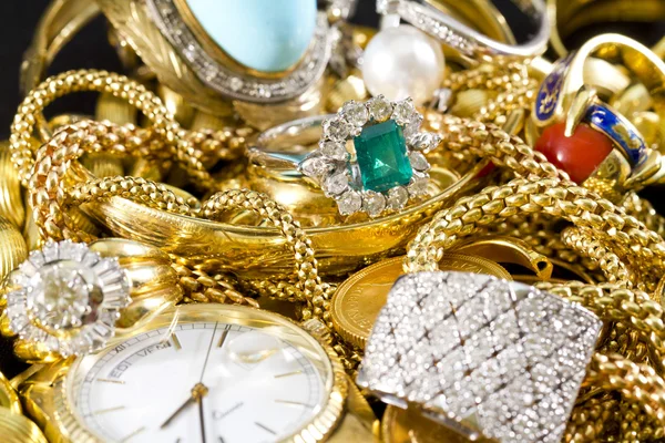 Joyas de oro — Foto de Stock