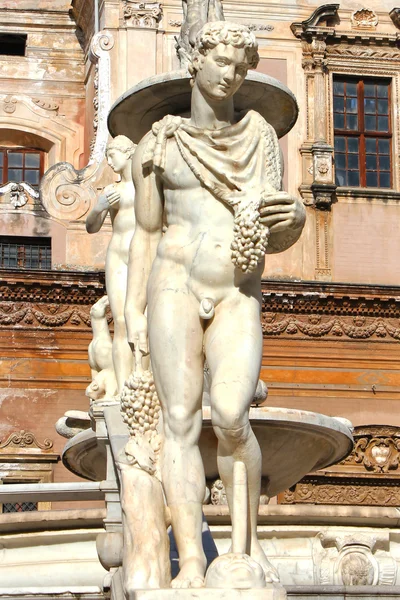 Palermo, Piazza Pretoria — Fotografia de Stock