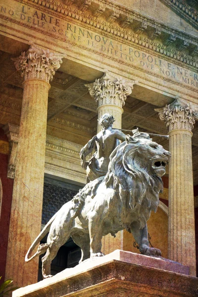 Palermo, teatro Massimo — Foto de Stock