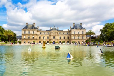 Paris