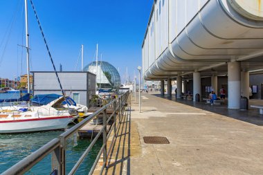 İtalya 'nın Biyosfer ile antik Cenova limanının güzel manzarası