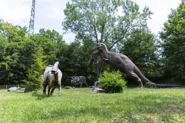Bussolengo Italy 2019 July Lifesize Reconstruction Giant Dinosaur Natura Viva — Stockfoto