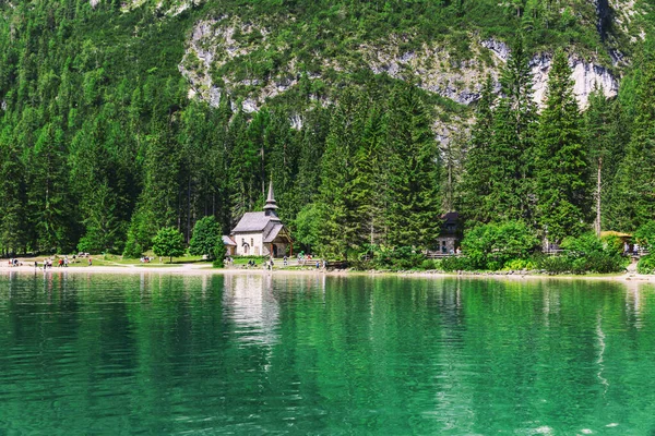 Hermosa Vista Del Lago Braies Provincia Bolzano Tirol Del Sur — Foto de Stock