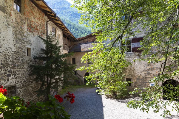 Castle Taufers Campo Tures Valle Aurina Nära Brunico Sydtyrolen Italien — Stockfoto