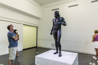 REGGIO CALABRIA, İtalya 2021, Ağustos 05: Reggio Calabria arkeoloji müzesini ziyaret etmek