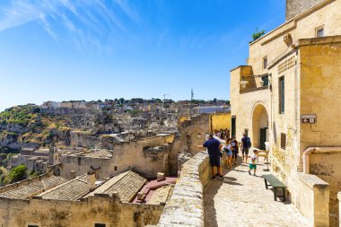 MATERA, İtalya 2021, 6 Ağustos: Matera 'nın güzel manzarası. Basilicata şehri. UNESCO Mirası