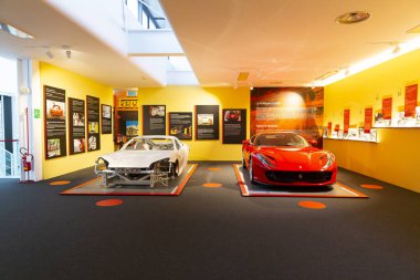 MARANELLO, İTALYA 2021, 10 Ağustos: Ferrari Müzesi Maranello, Modena, Emilia Romagna