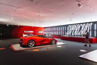 MARANELLO, İTALYA 2021, 10 Ağustos: Ferrari Müzesi Maranello, Modena, Emilia Romagna