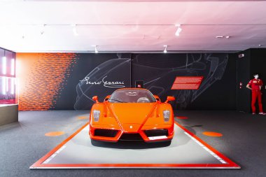 MARANELLO, İTALYA 2021, 10 Ağustos: Ferrari Müzesi Maranello, Modena, Emilia Romagna