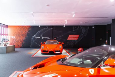 MARANELLO, İTALYA 2021, 10 Ağustos: Ferrari Müzesi Maranello, Modena, Emilia Romagna