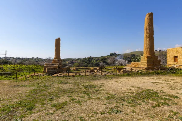 Remains Temple Vulcan Garden Kolymbetra Valley Temples Agrigento — Stock Photo, Image