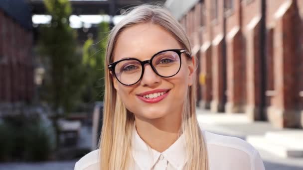Young Positive Female Blonde Blogger Standing Outdoors Greeting Subscriber Start — Stock video