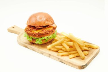 Beyaz arkaplanda hamburger