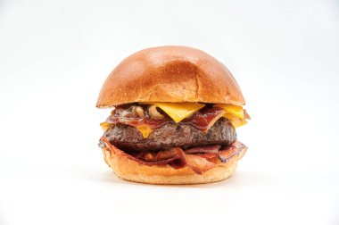 Beyaz arkaplanda hamburger