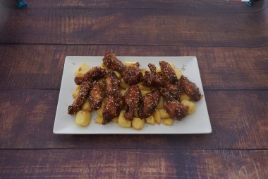 Çeşitli Amerikan yemekleri.