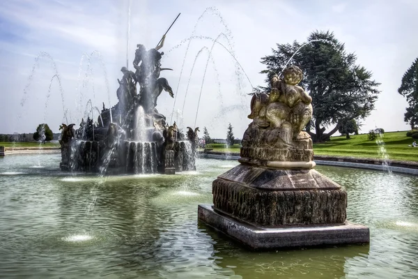 Witley Court classical fountain — Stock Photo, Image