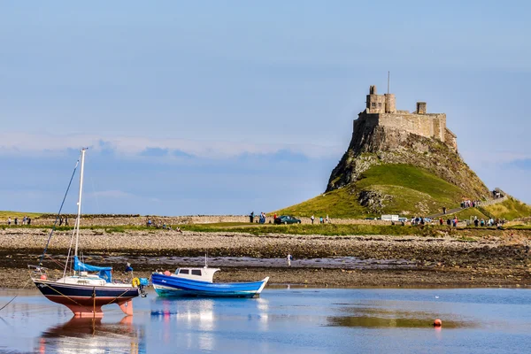 Blick auf die heilige isalnd lindisfarne — Stockfoto