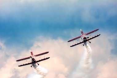 biggin hill Havacılık Fuarında takım guinot wingwalkers havadan görüntüleme