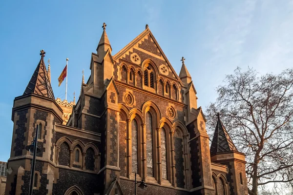 Sol de la noche brillando en la Catedral de Southwark — Foto de Stock