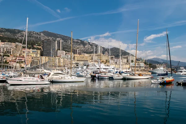 Puerto embalado en Monte Carlo Mónaco —  Fotos de Stock