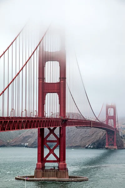 Puente de puerta de oro — Foto de Stock