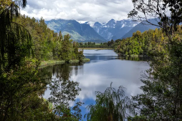 Lake matheson — Stock fotografie