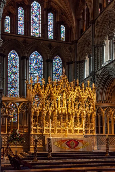 Ett altare i ely cathedral — Stockfoto