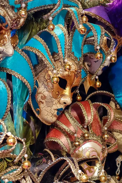 Venetian masks for sale at Winter Wondeland in Hyde Park — Stock Photo, Image