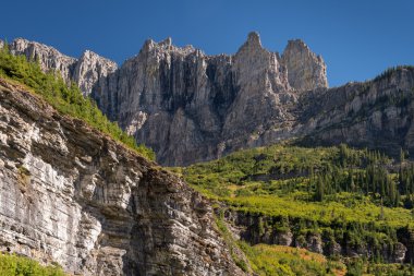 glacier Ulusal Parkı manzaralı görünüm