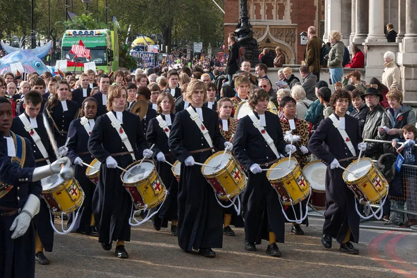 Cristo 's Hospital Horsham bateristas — Foto de Stock