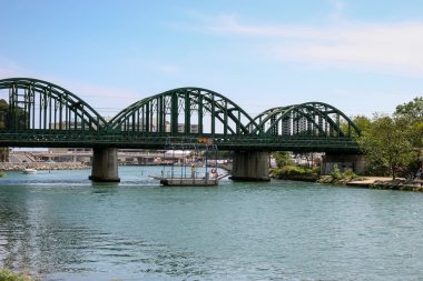 yolcu feribotu canal cote d'azur arasında