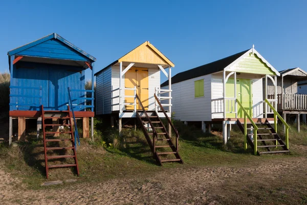 Plážové chatky v old hunstanton — Stock fotografie