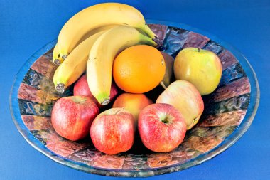 bir bardak meyve bir kase natürmort shot çanak dekore edilmiştir.