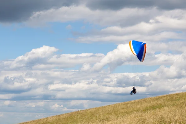 Paragliding at Devil's Dyke — Stock Photo, Image
