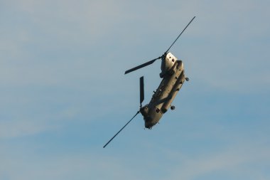 chinook hc2 helikopter hava görüntüleme
